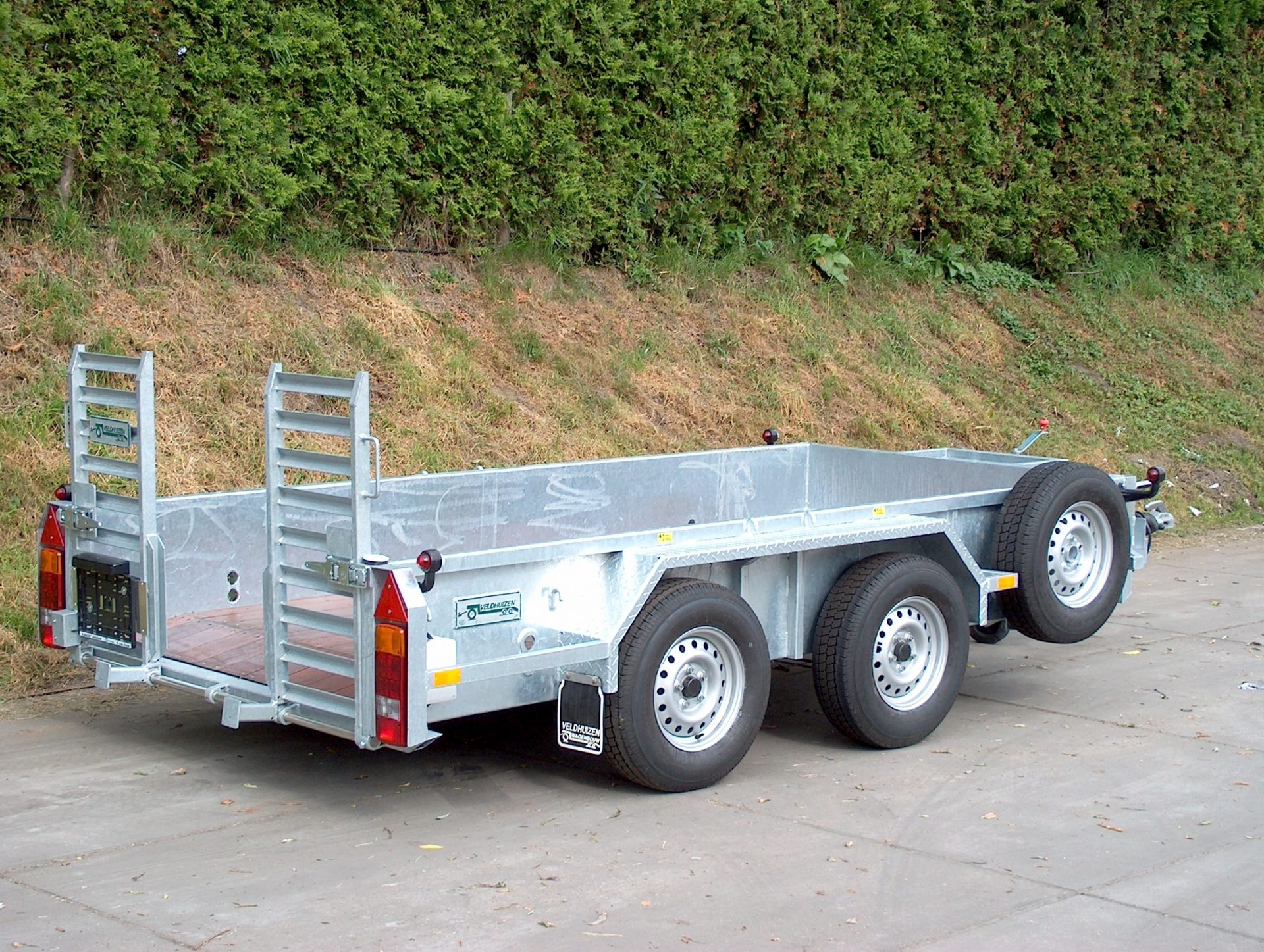 3.5T tandem ra