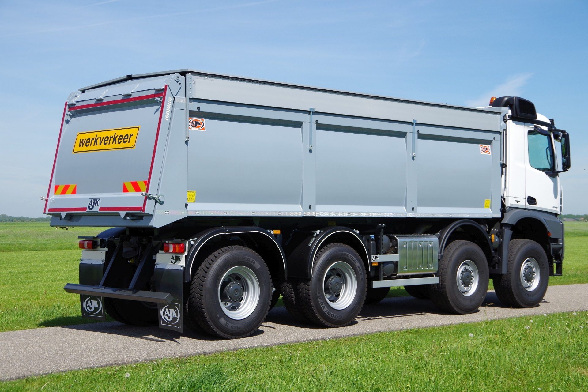 46T demo 8x8 ra