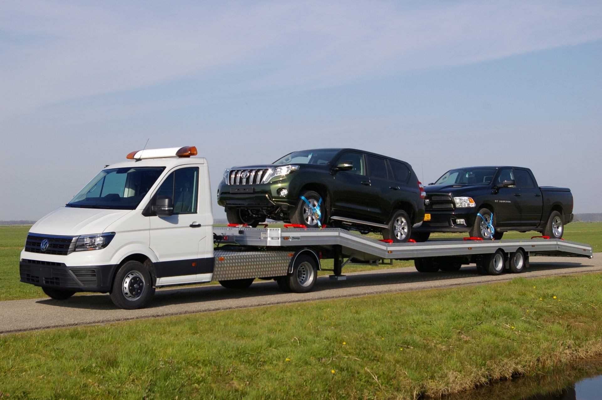 6,8 T auto oplegger
