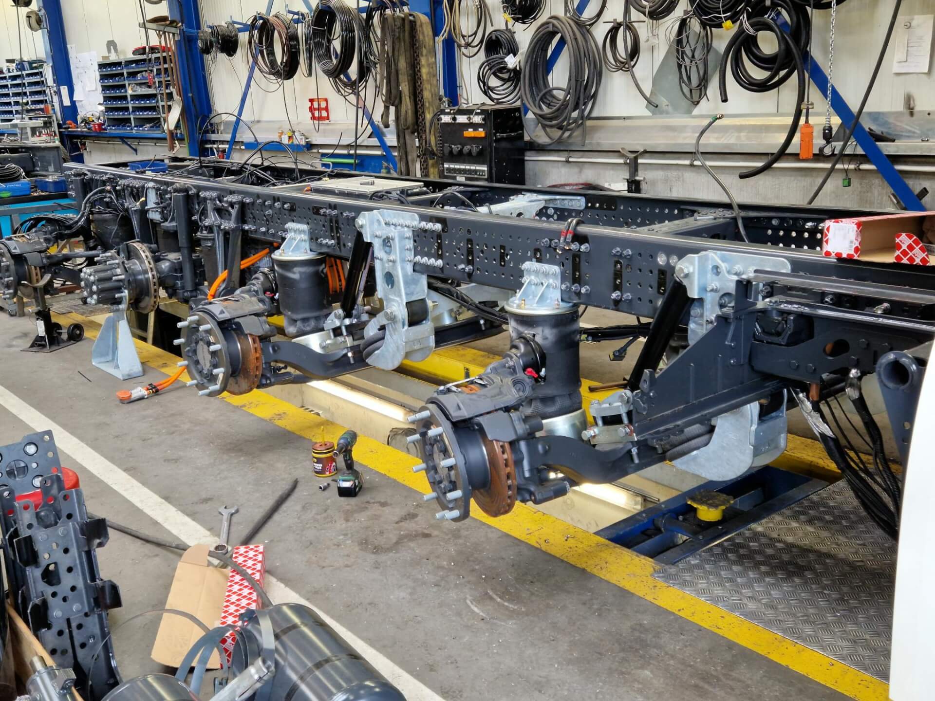 6x2 chassis omgebouwd naar 10x2