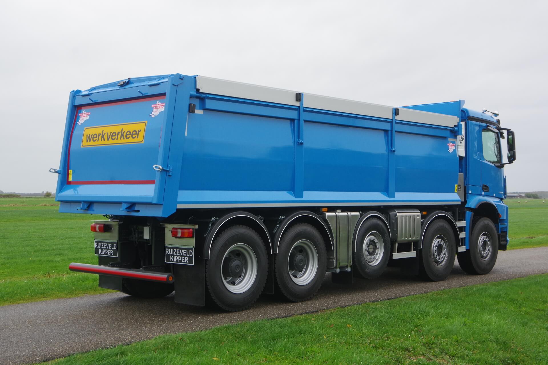 Arocs 10x4 Swinkels ra