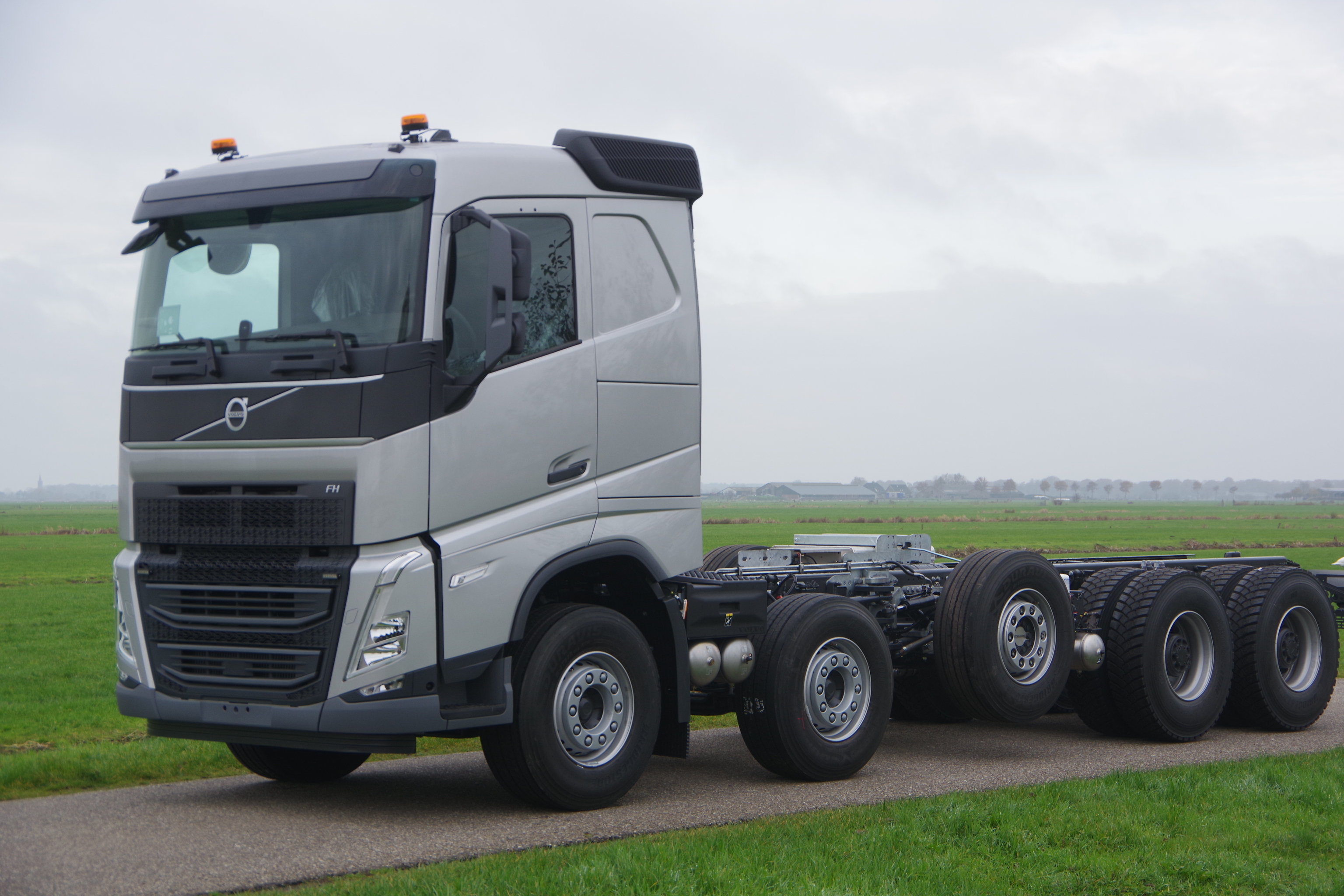 VOLVO FH 10x4 10x4 midlift lv 2