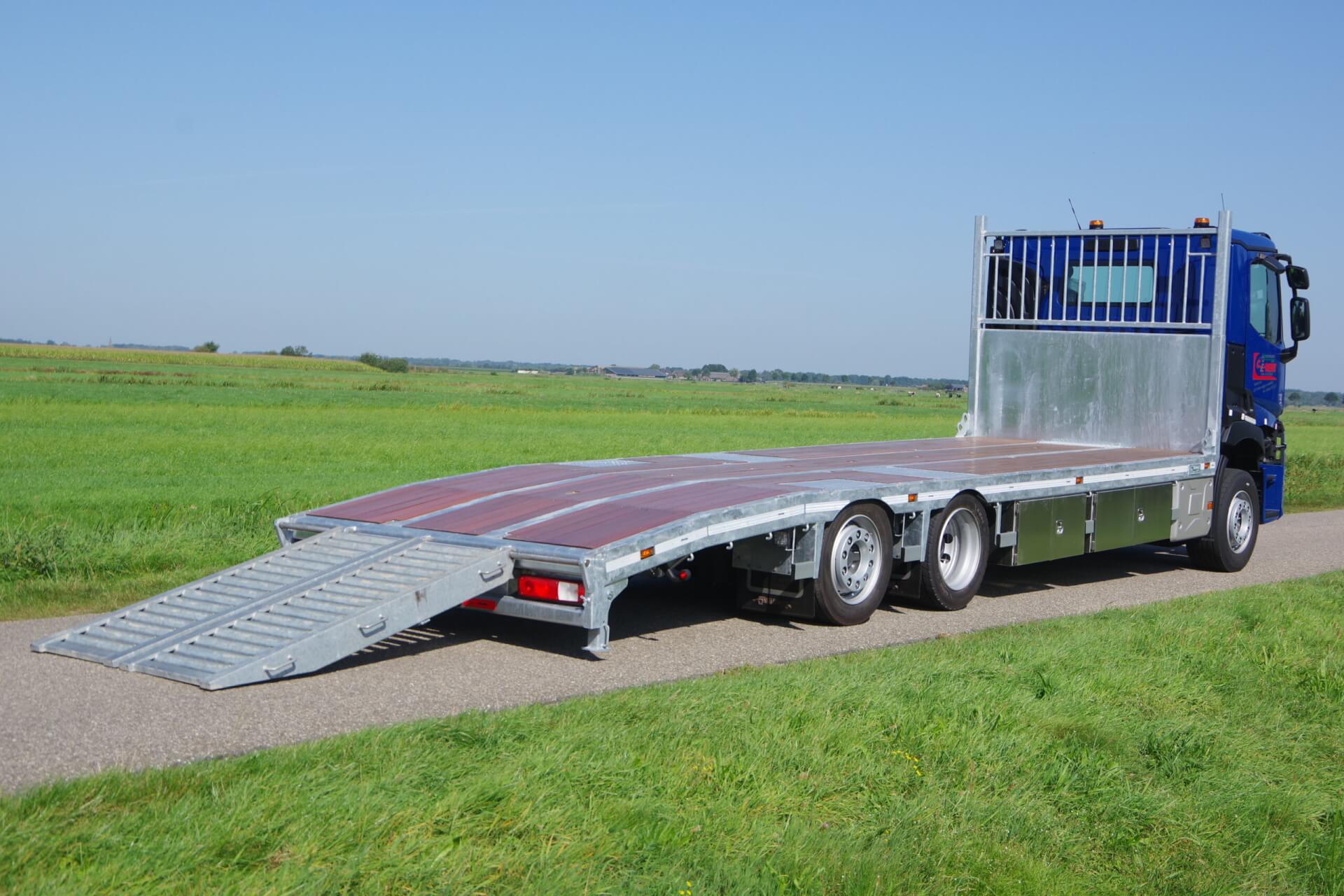 Veldhuizen-RENAULT oprijwagen 29-85 goten smal ra