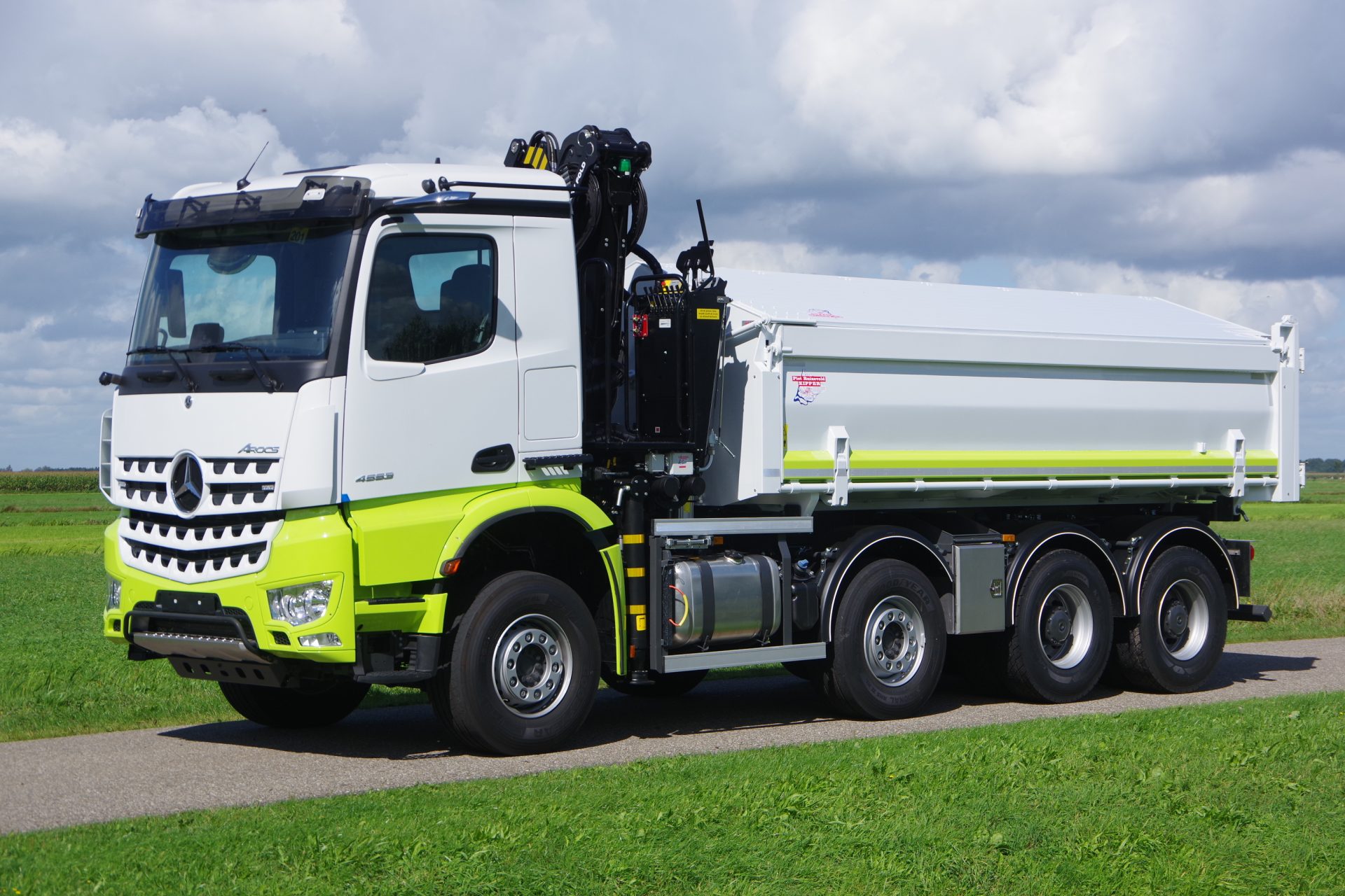 Arocs 3953 verschven 2e as Vissers Ploegmakers lv 3