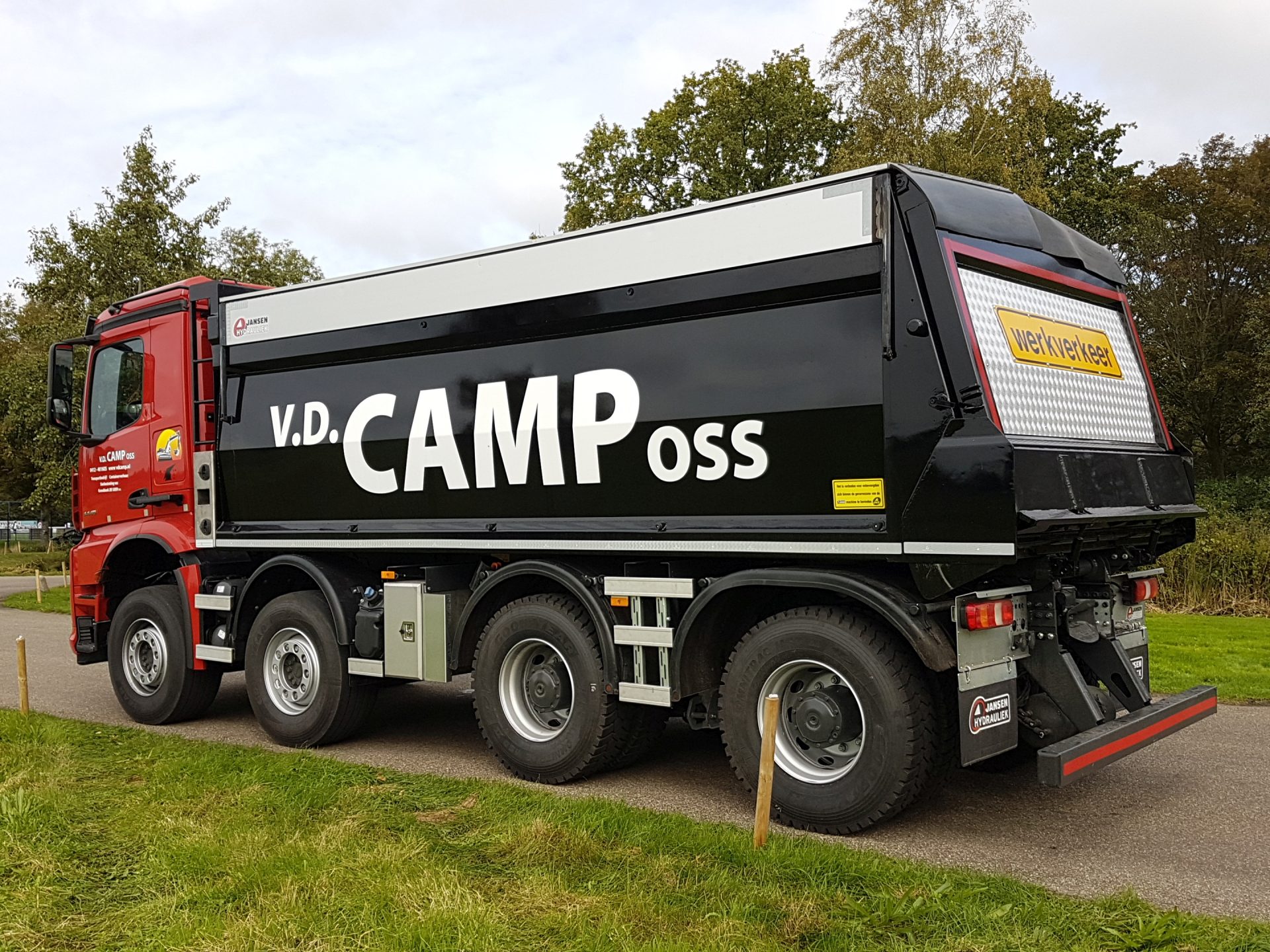 Arocs 4345 Wide Spread vd Camp Oss la