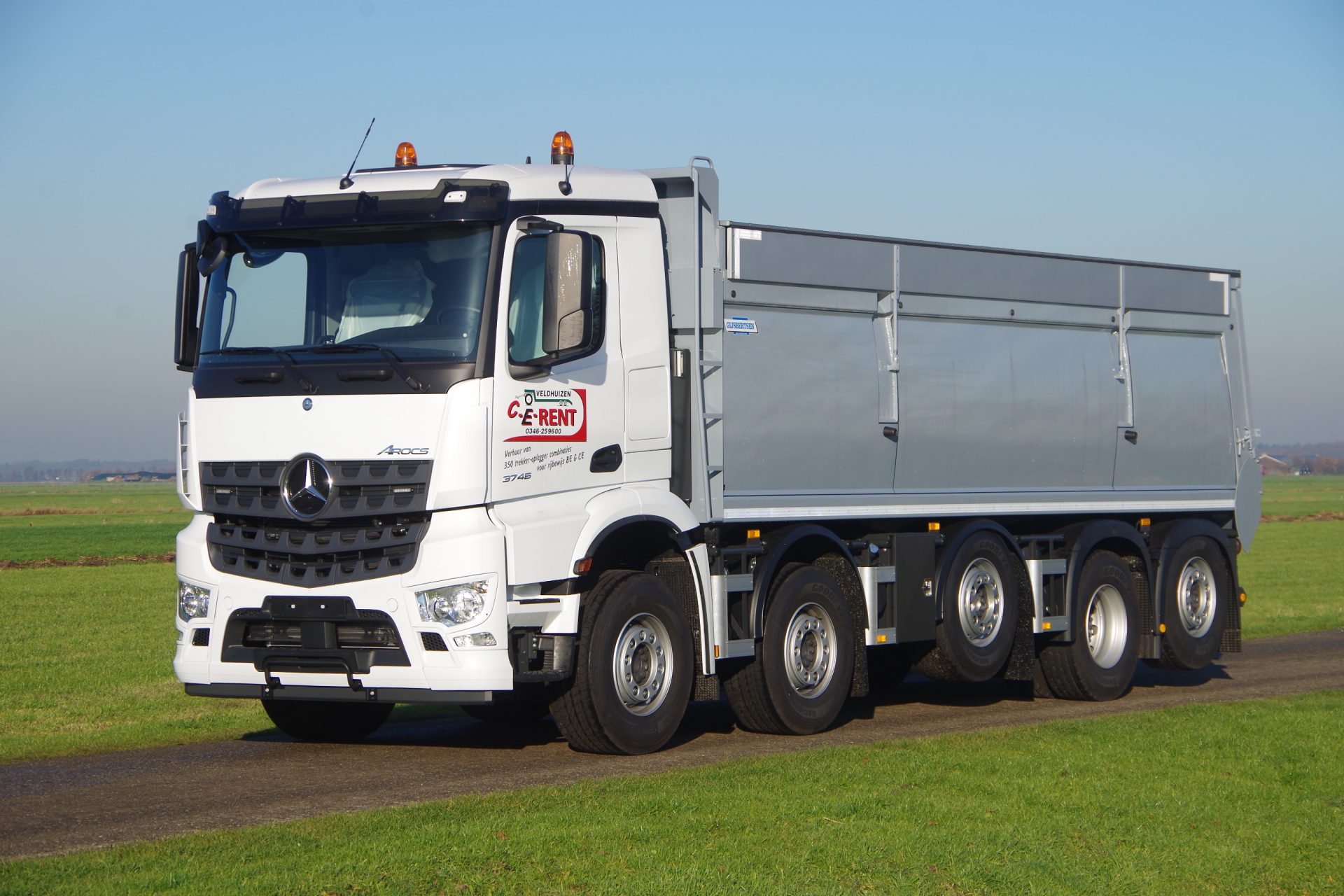Arocs 4946 met 7,3m Gijsbertsen lv 4