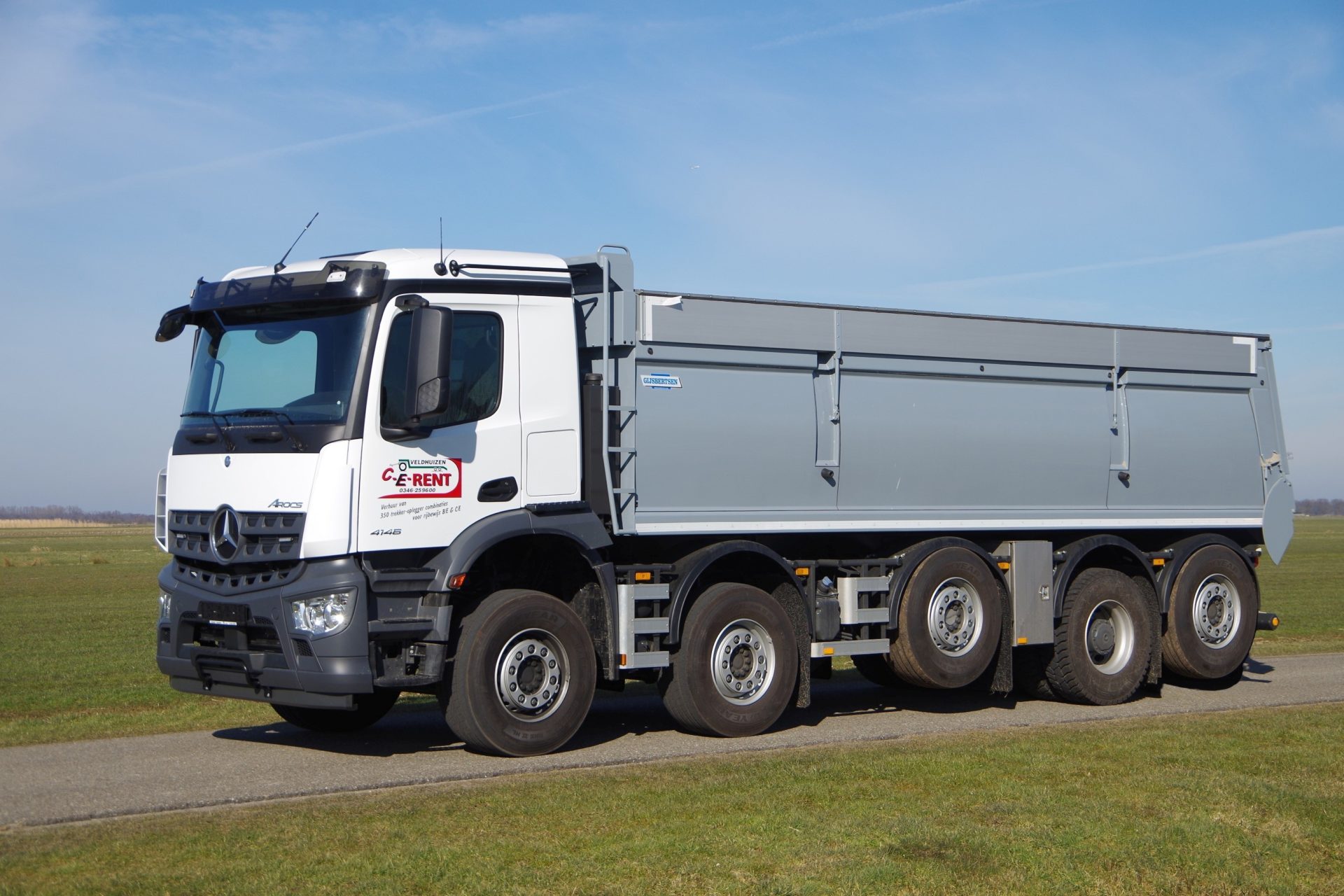 Arocs 4946 met 7,3m Gijsbertsen lv