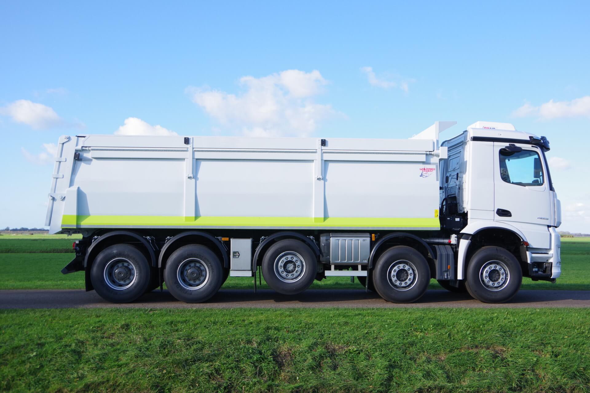 Arocs 4953 Vissers Ploegmakers rz