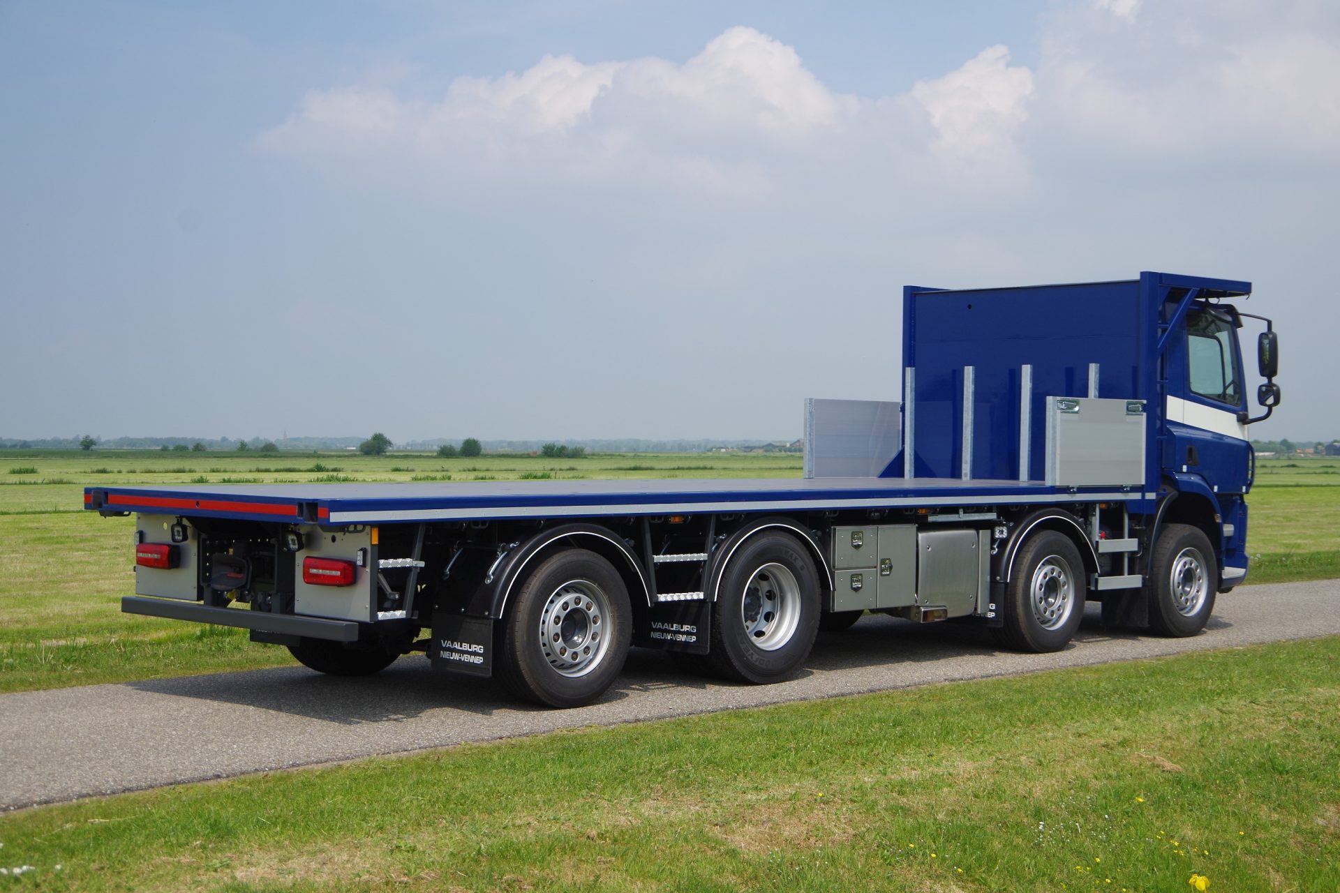 DAF 8x2 wide spread 41,5 T Breed ra 1