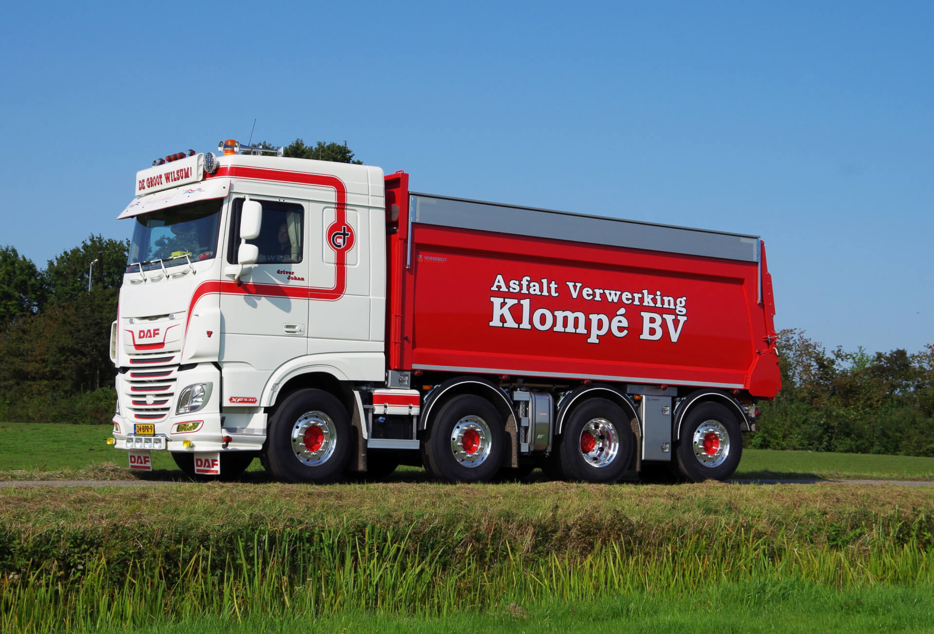 DAF 8x2 Wide Spread Klompe