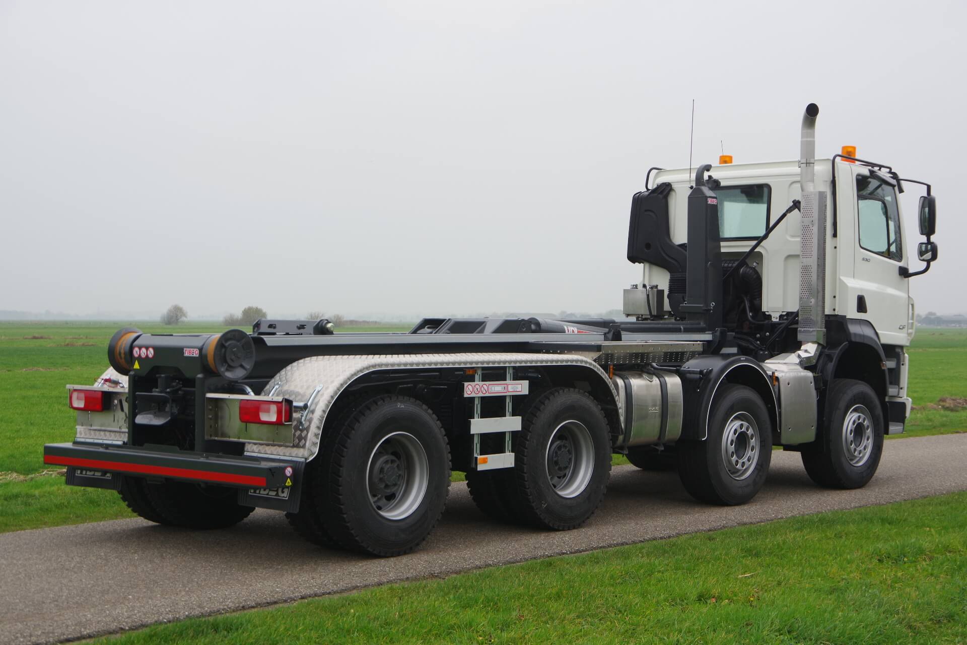 DAF_FAD530_VDL-haakarm_Wide-spread ra 1