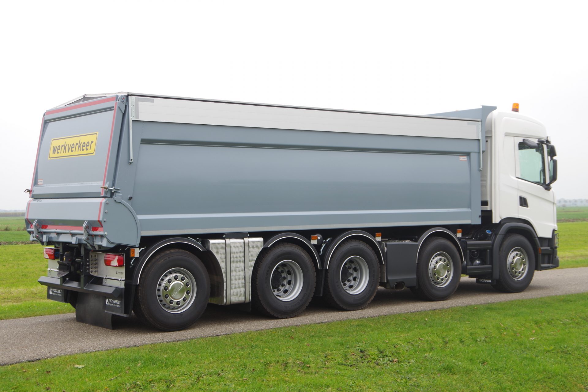 G 450 10x4 Wide Spread 49 Ton ra 1