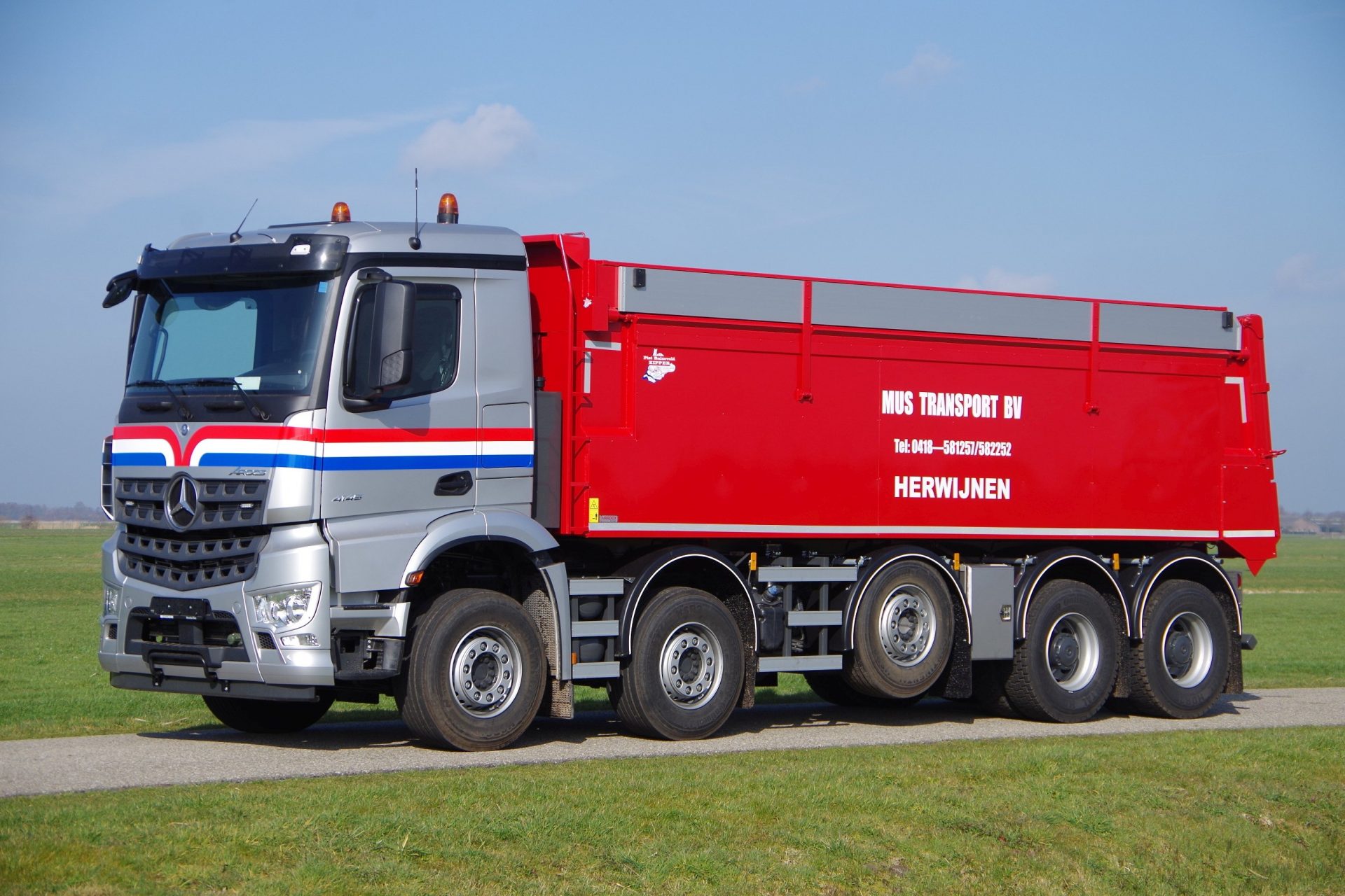 Mercedes Arocs 10x4 Mus lv 3