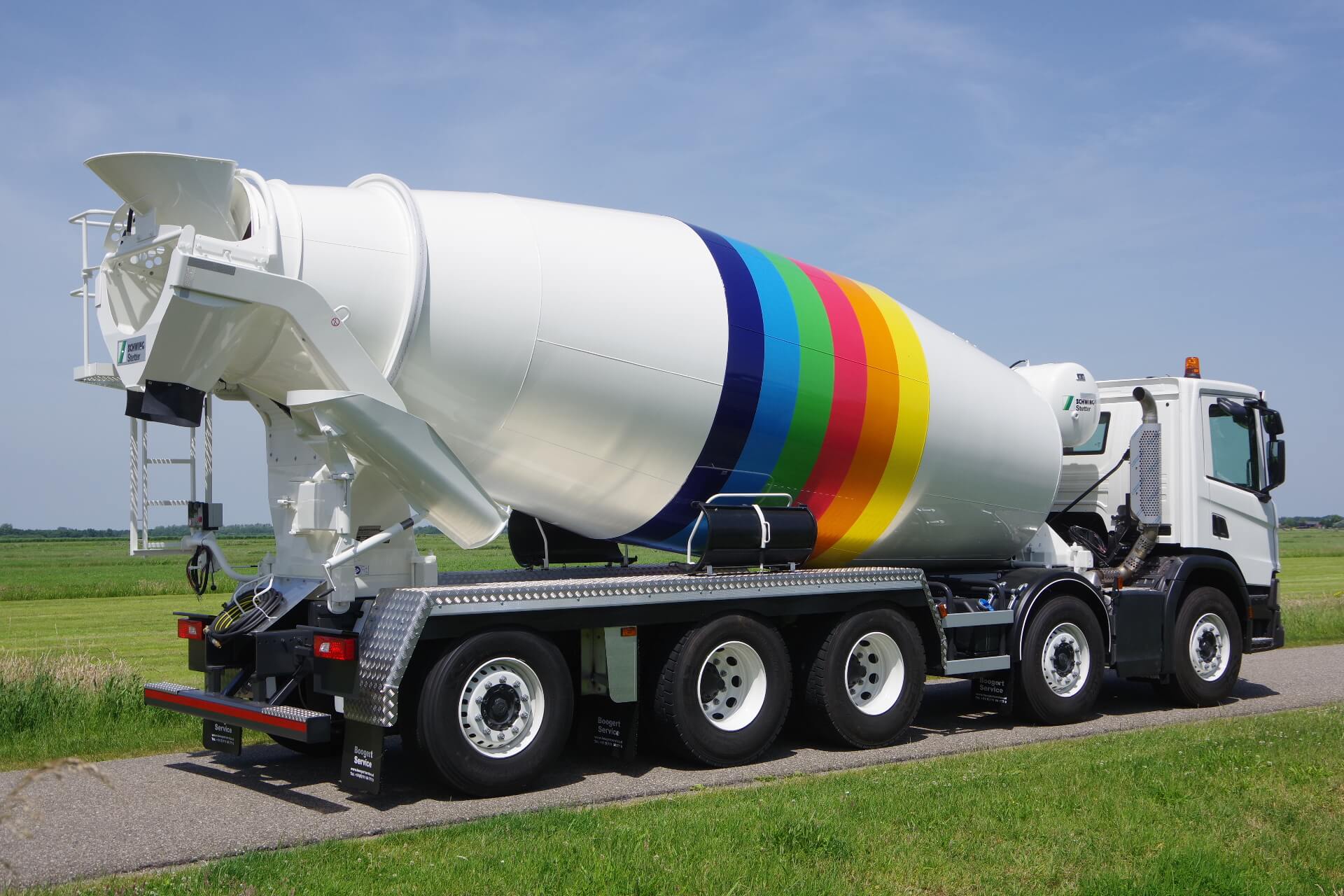 P 450_10x4_Wide_Spread_Stetter_Mixer 49 Ton ra 2