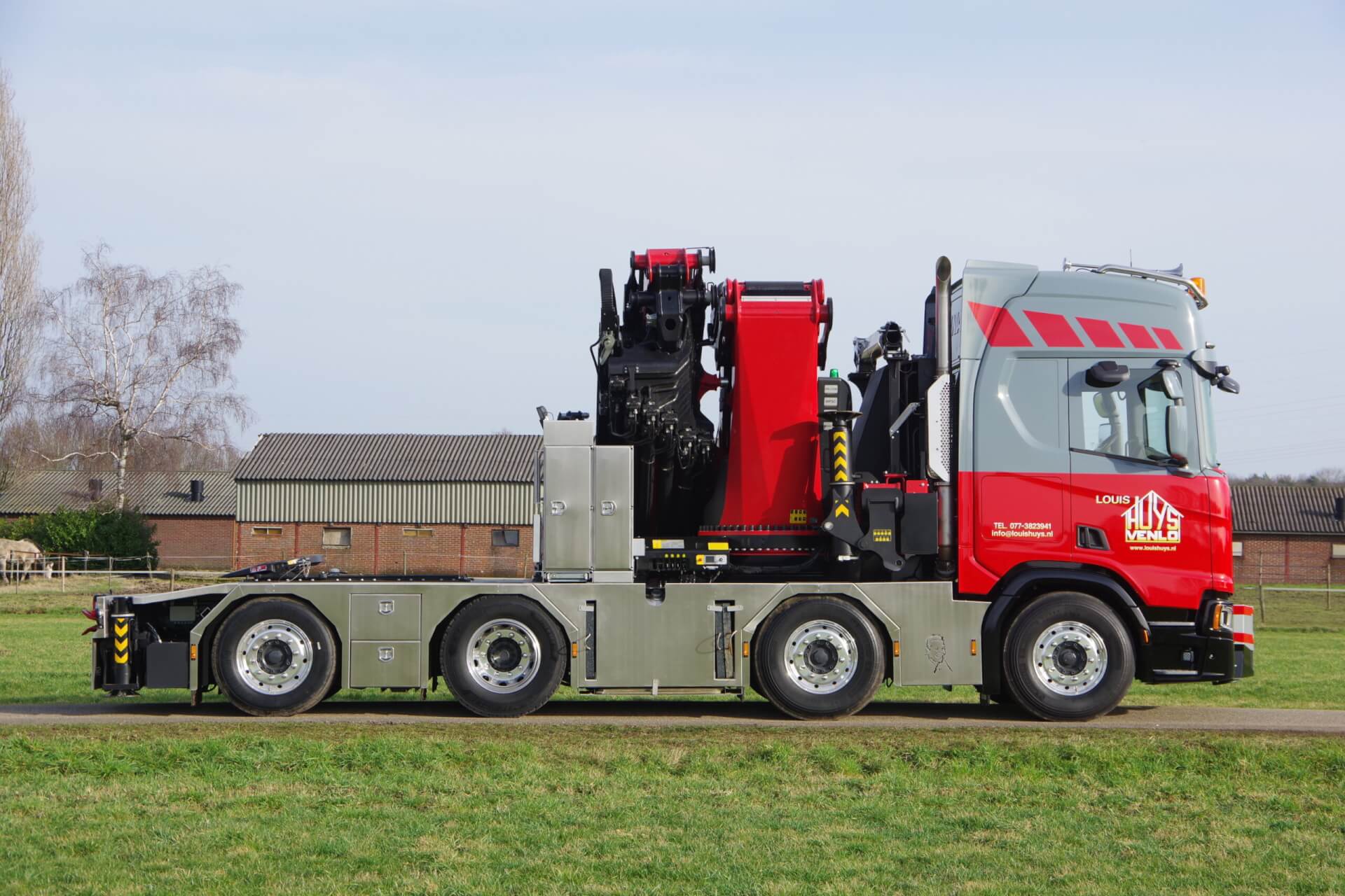R 500 8x2 Wide Spread 165 TM Palfinger rz 2