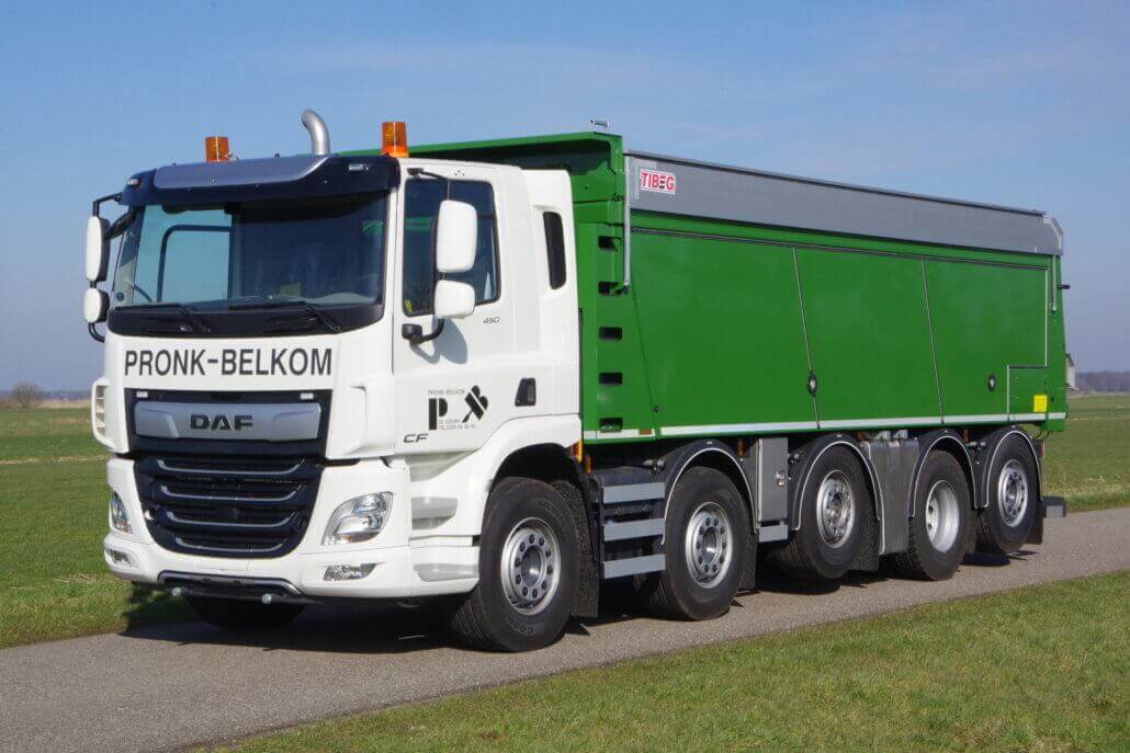 DAF 10×2 met Fliegl pusher opbouw