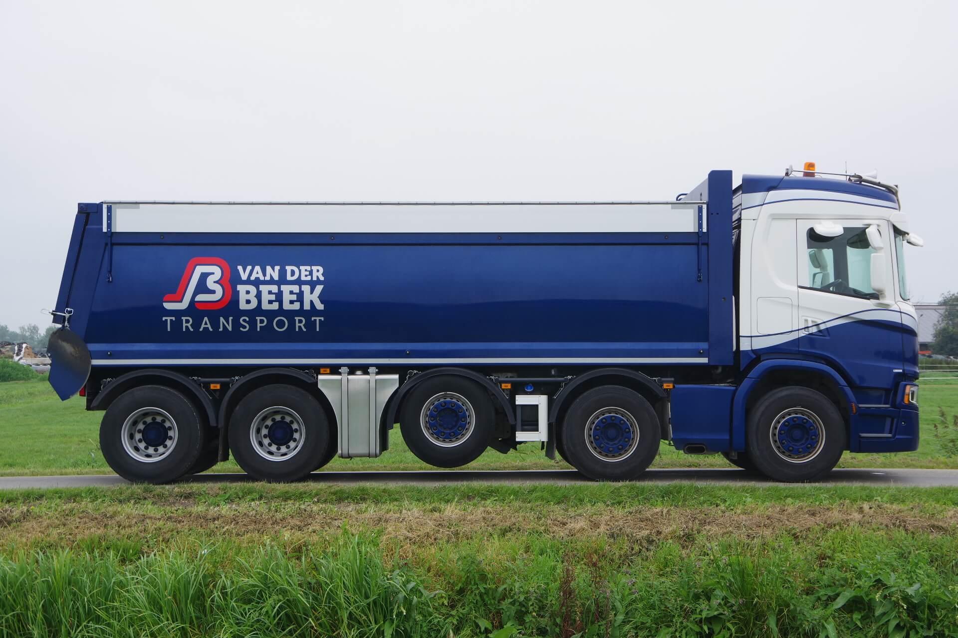 VELDHUIZEN_SCANIA_10x4_Kipper_Van Der Beek rz 1